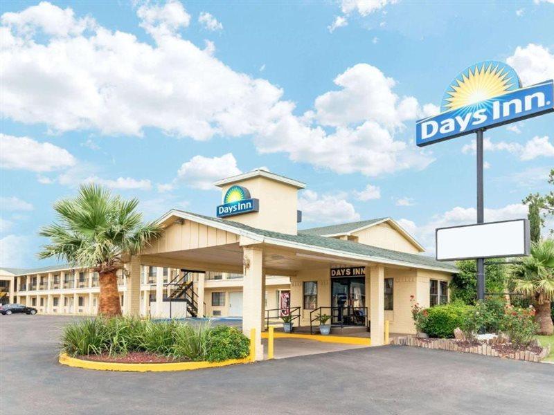 Days Inn By Wyndham Snyder Екстериор снимка